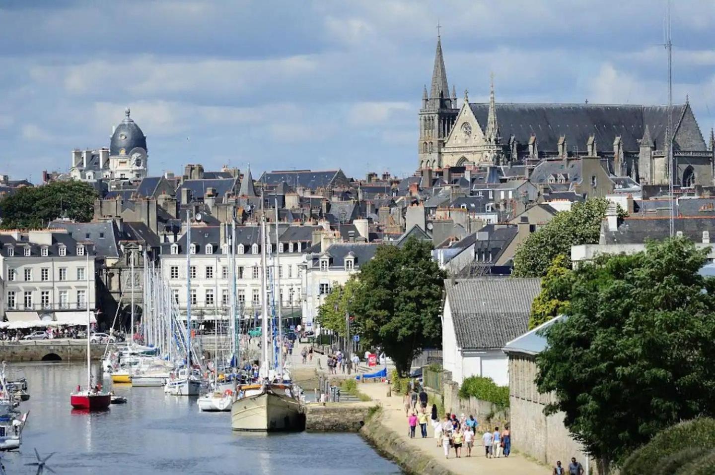 Tassigny - Charmant Appartement/ Terrasse - Port Vannes Exterior photo